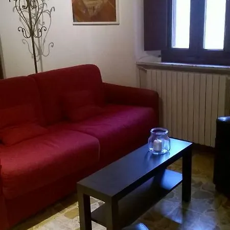 11 Via Palestro Apartament